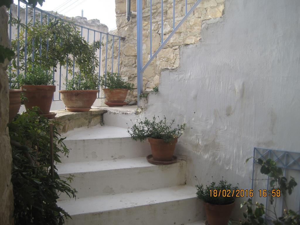 Οινοχώρι ξενώνας Βουνί Δωμάτιο φωτογραφία